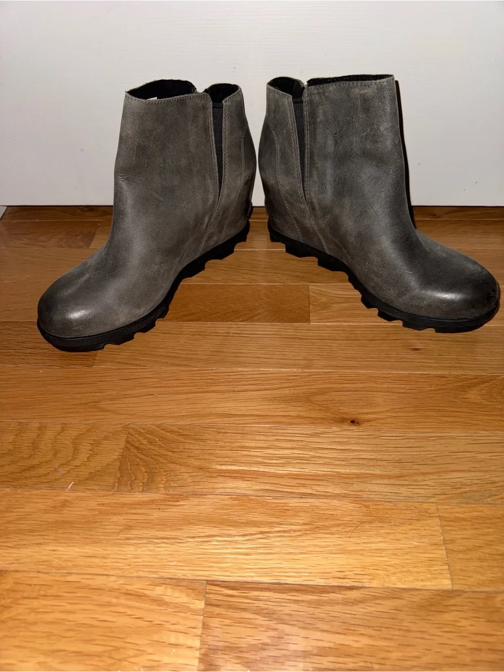 SOREL Joan of Arctic Wedge II Zip Bootie in Quarry Gray Size 9